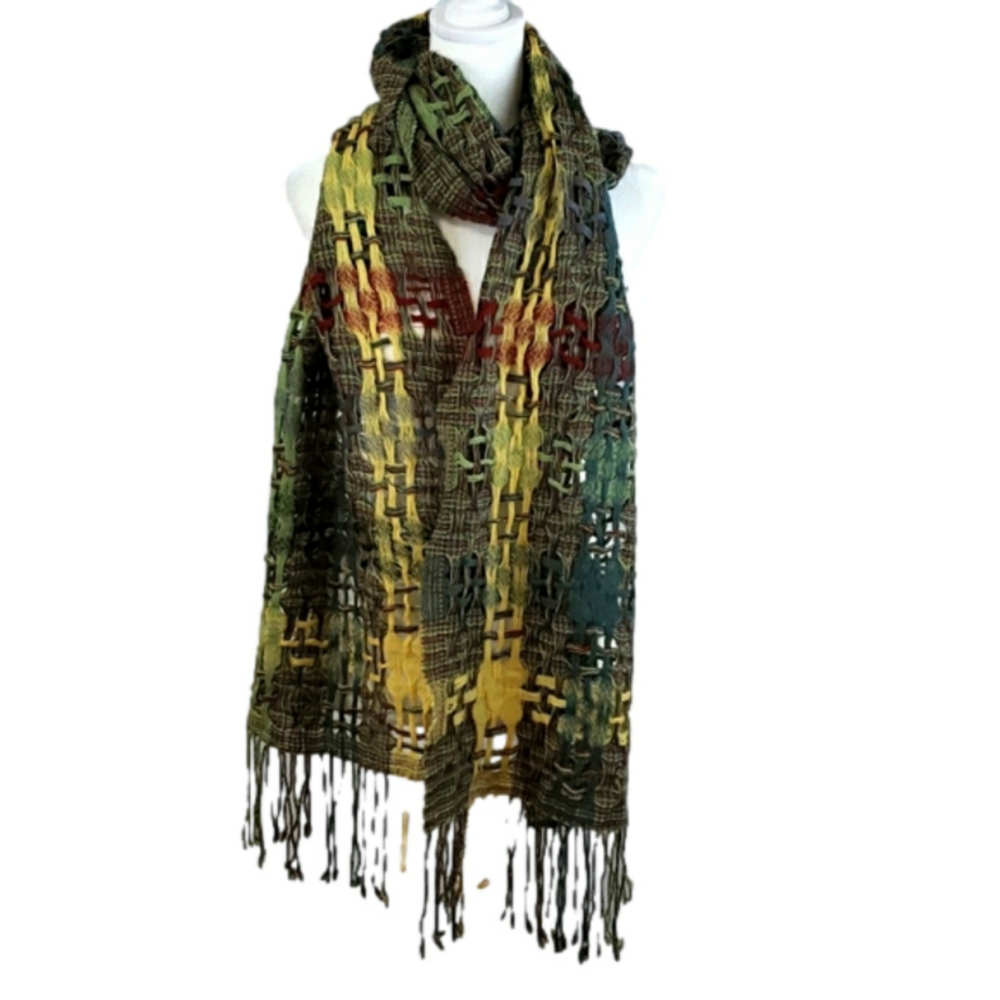 Suantrai of Ireland open weave Irish Scaff green 100% pure Irish new wool